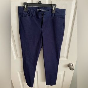 Old Navy Cropped Pixie Pants